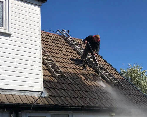 Roofer Huddersfield 10 Roof Cleaning